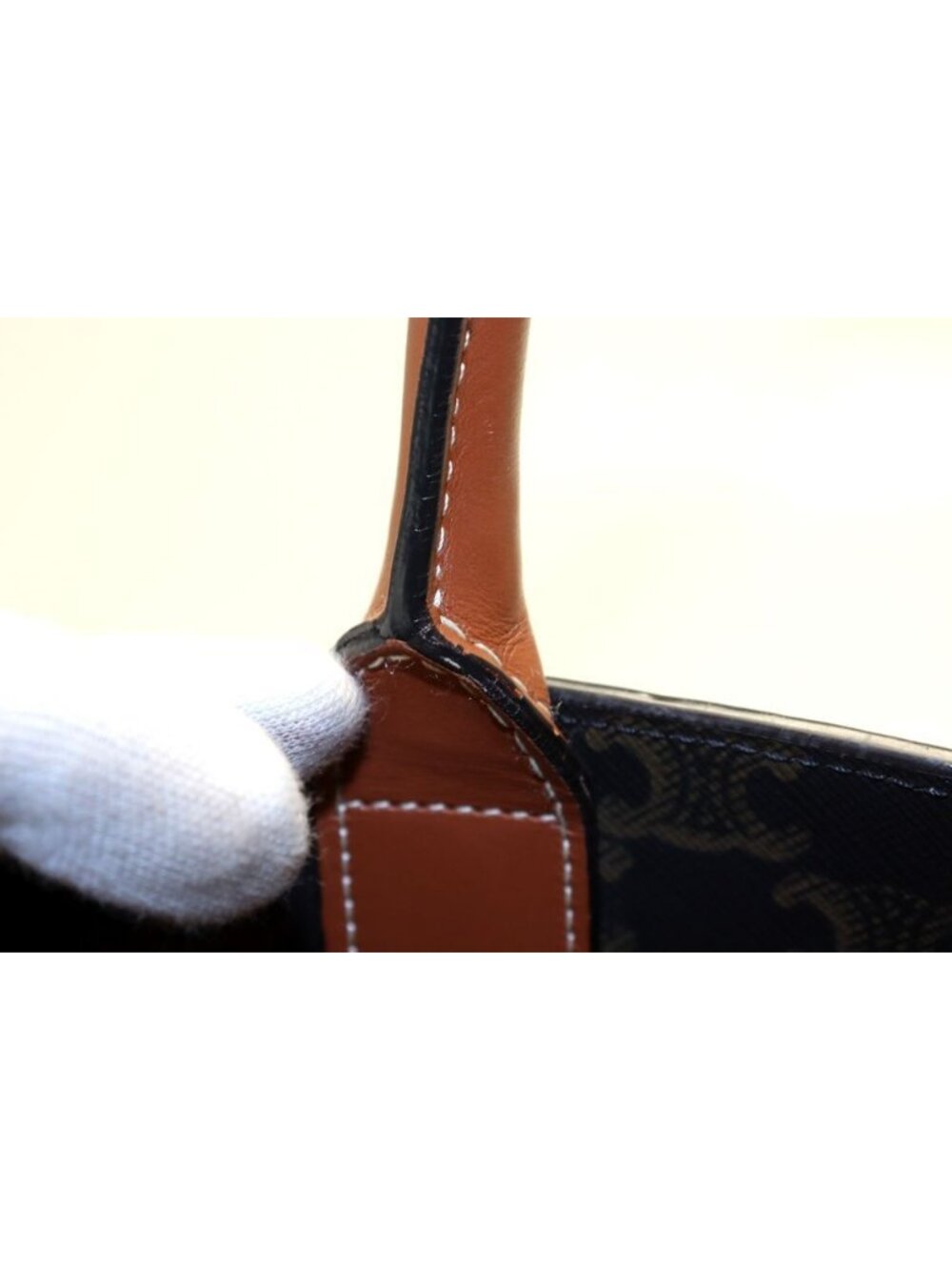 Celine Triomphe Small Vertical Cover Leather Tote - Picture 10 of 11